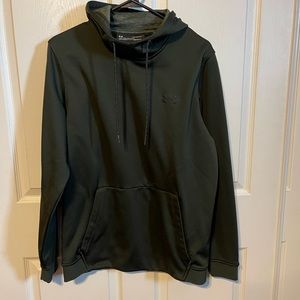 Under Armour Sweatshirt